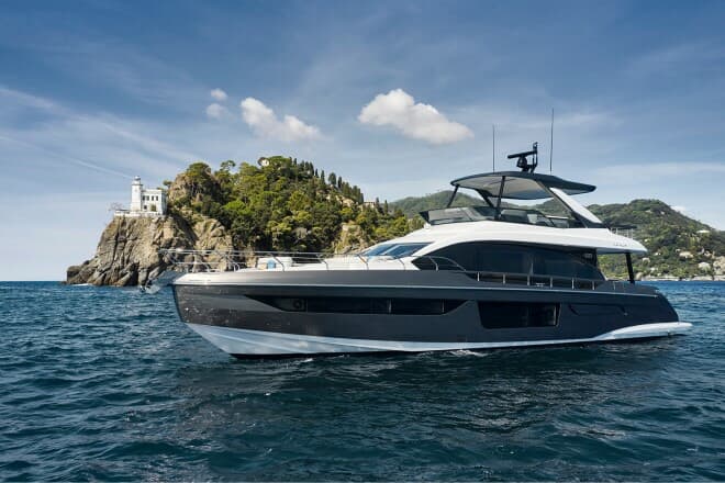 azimut yachts flybridge 68