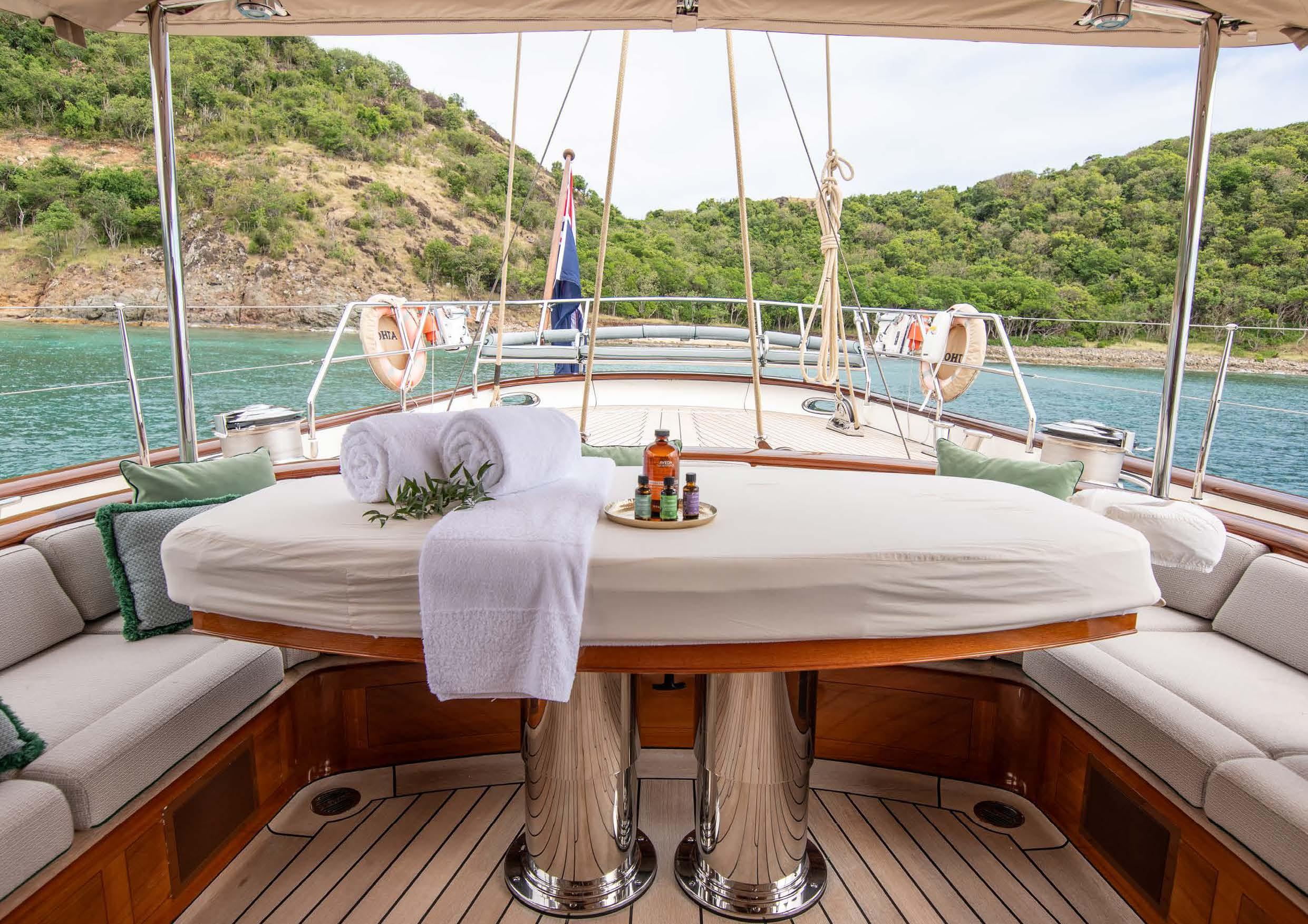 ATHOS_07_Private-aft-deckhouse_Athos_-_For_Charter_2024_Page_17_Image_0001-vhxVbb3c