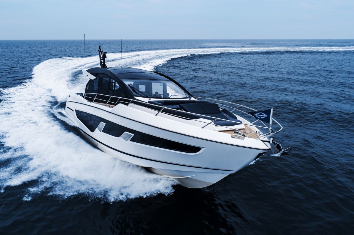 Predator-65-Sunseeker-International-sea-trial